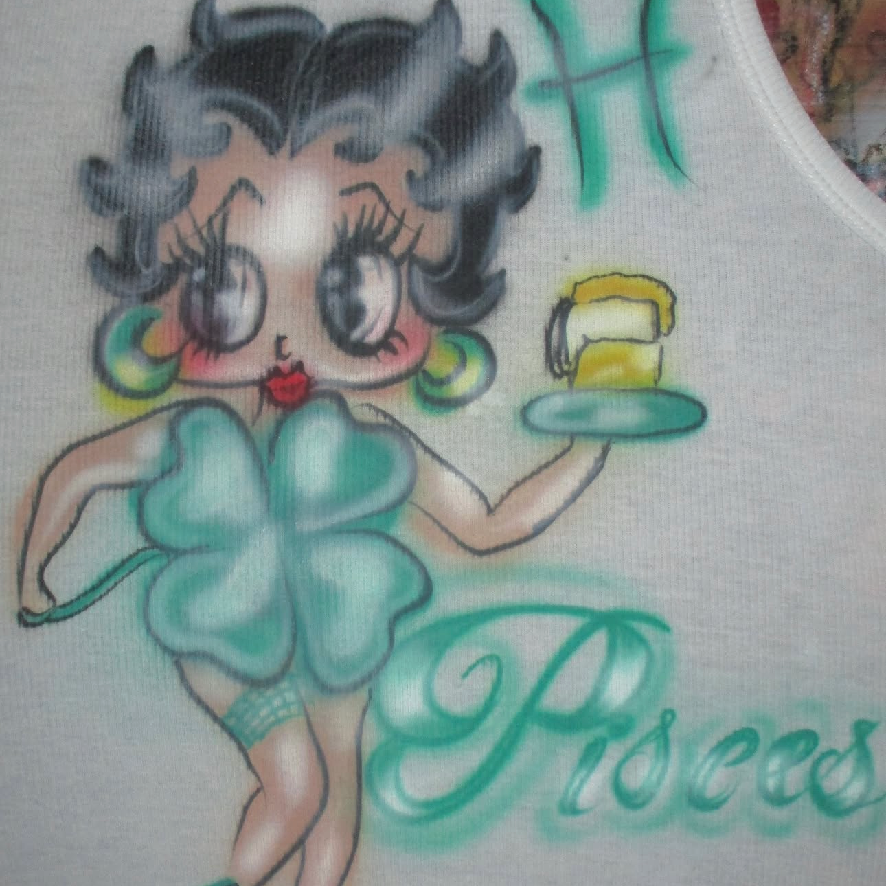 Pisces ♓️ ☘️ t-shirt <3